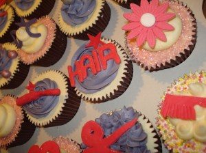 Hair, scissors, brush, comb cupcakes