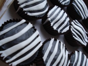 Zebra cupcakes