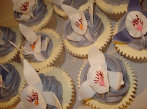 Orchid cupcakes