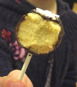 Vanilla Cake Pop