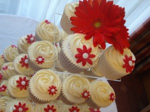 Red Gerbera Cupcakes