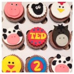 Farm Animal Cupcakes by Lizzie